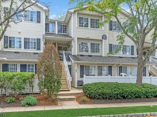 136 Cortland Ln, Bedminster Twp., NJ 07921