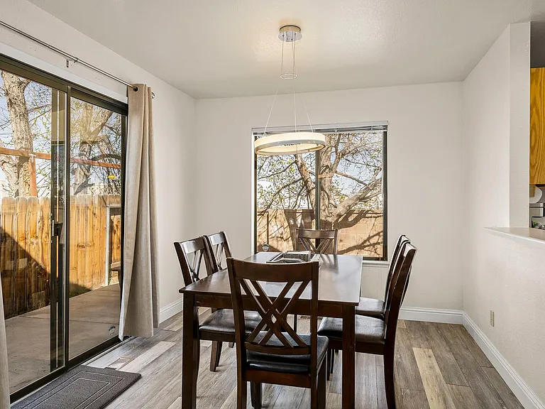 1940 Sierra Highlands Dr — Photo 7