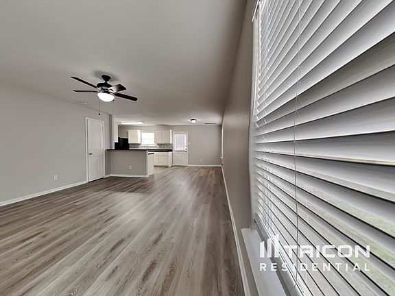 3rd image of 7031 Rosebud Hollow Ln