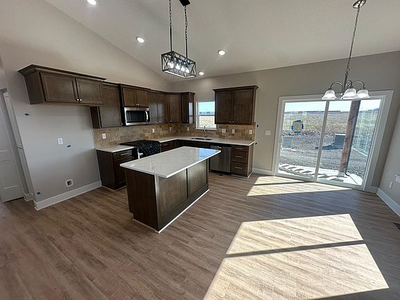 4th image of 5150 N Toben Dr