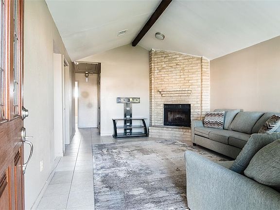 2nd image of 4659 Orange Cir S