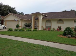 921 Daphne Dr, Brandon, FL 33510