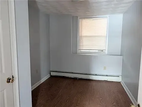Building Photo - 248 Putnam Pike #4