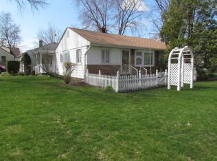 613 N Mohawk Ave, Ypsilanti, MI 48198