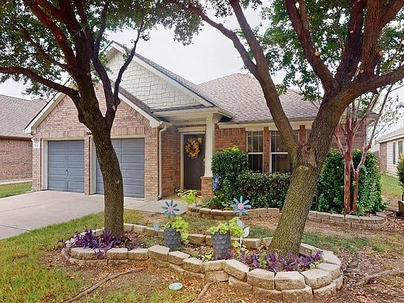 2nd image of 4841 Carrotwood Dr