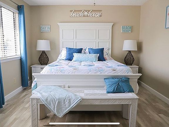 3rd image of 8443 Gulf Blvd E #21