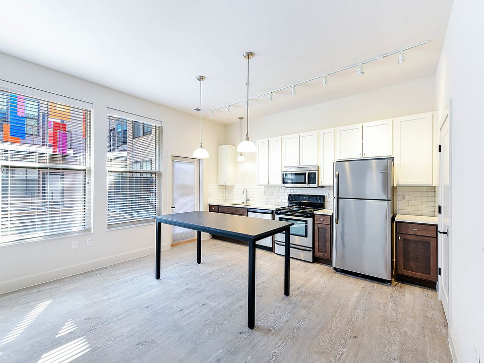1st image of 1296 Chesapeake Ave #303
