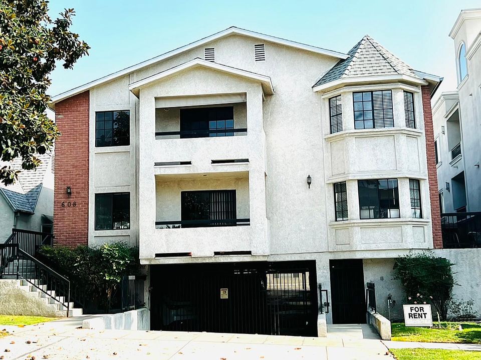 1st image of 608 E Magnolia Blvd #H