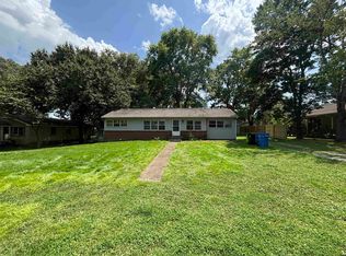 1015 W 4th St, Fulton, KY 42041