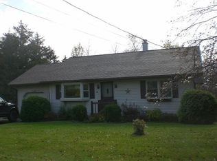 11 Foster Rd, Gloversville, NY 12078