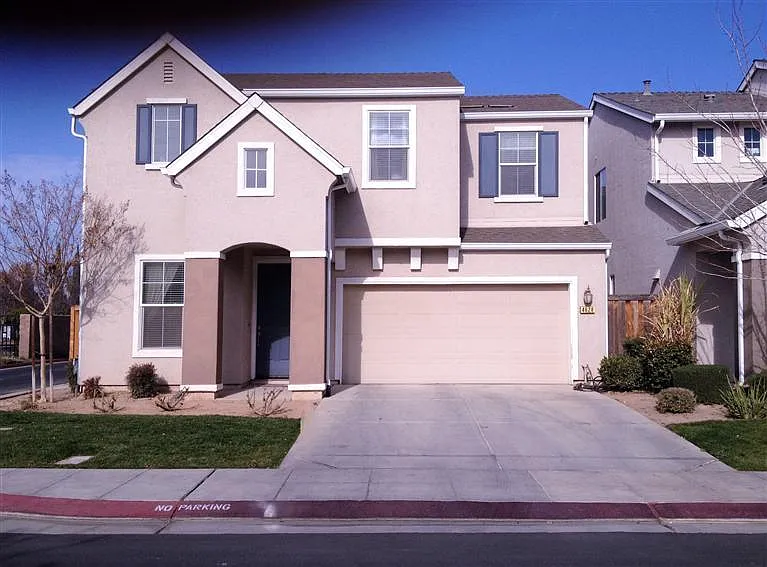 4628 W Brianna Way photo 1