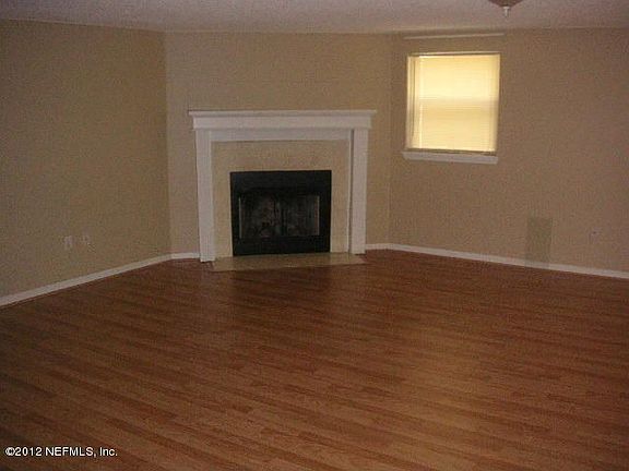 5th image of 2773 Synhoff Dr W