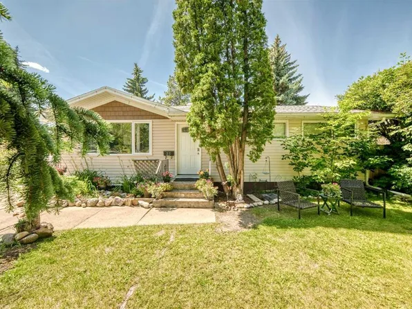23 E Spruce Cres, Saint Albert, AB T8N 0H4