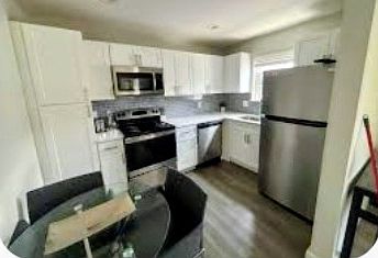 2nd image of 905 Briarcliff Rd NE #8