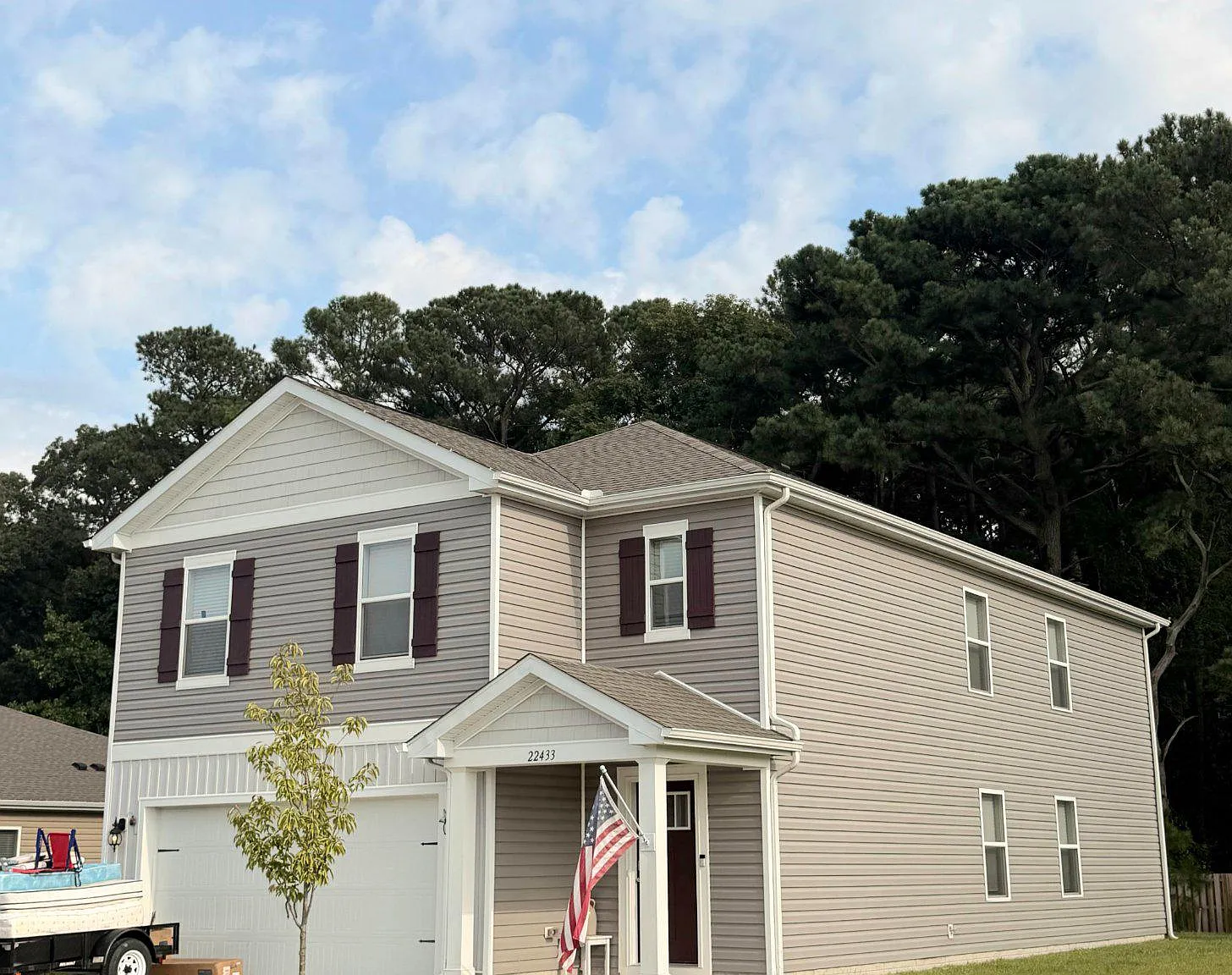 5 bed, 3.0 bath, 2450 sqft, $2,800 — Photo 1
