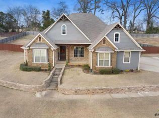 180 Lacebark Ln, Longview, TX 75605