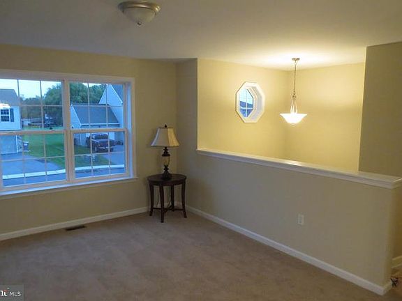 2nd image of 136 Penn Oak Dr