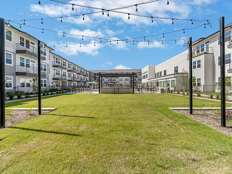 Sage at Cobblestone Creek — Photo 14
