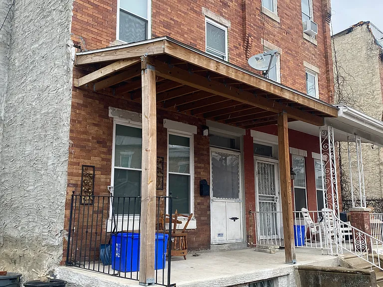 3859 Cambridge St #2 — Photo 8