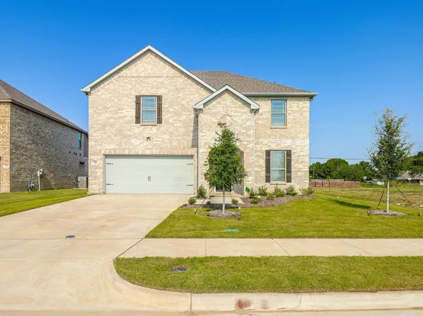 361 Appaloosa Dr, Ferris, TX 75125