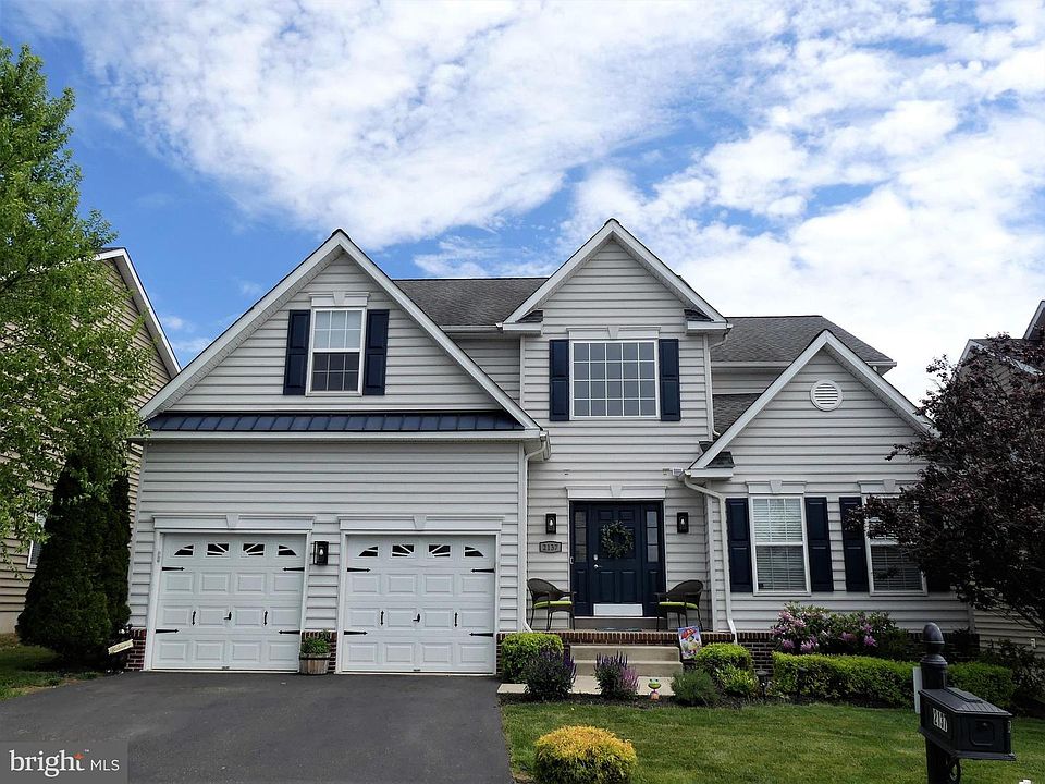 1st image of 2137 Larkspur Ct
