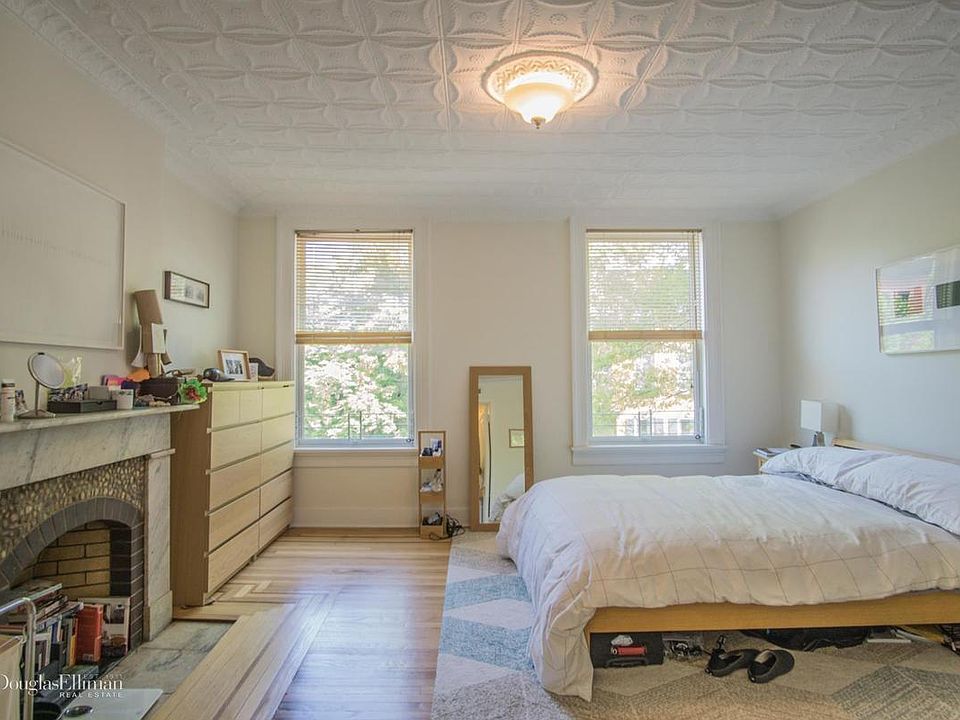 1st image of 236 Degraw St APT 2