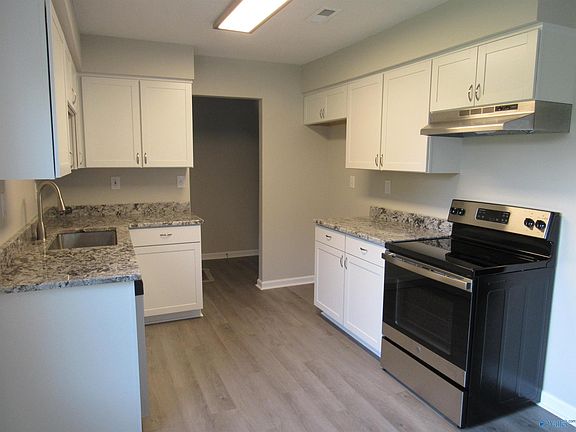 3rd image of 14027 Hurstland Dr SW