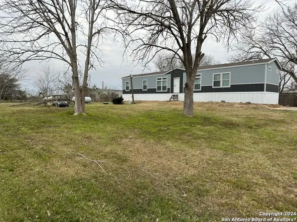 12619 Sandpiper Rd, ANGLETON, TX 77515