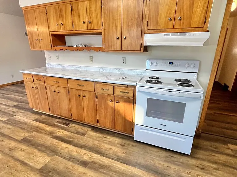 4909 E Linden Ln — Photo 10