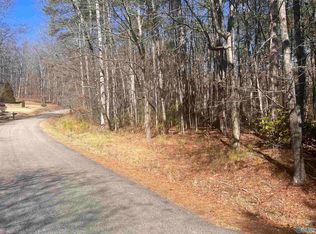 127 Lynn Dr, Gadsden, AL 35901