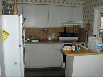 2nd image of 699 W 15th St