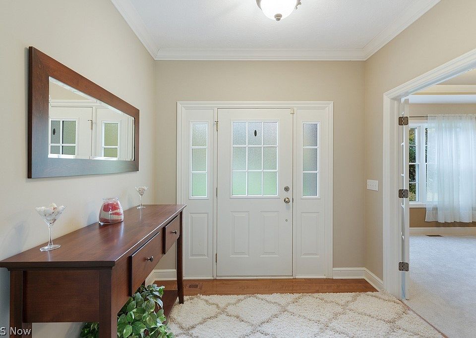 11610 Ascot Ln, Chagrin Falls, OH 44023 Zillow