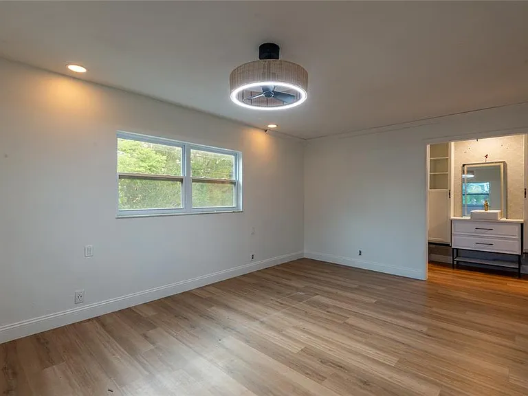 518 Crestover Dr — Photo 26