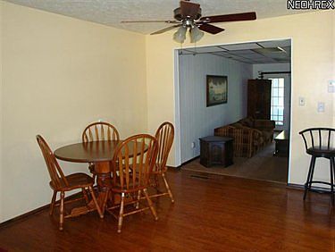 3rd image of 1721 Skyline Dr