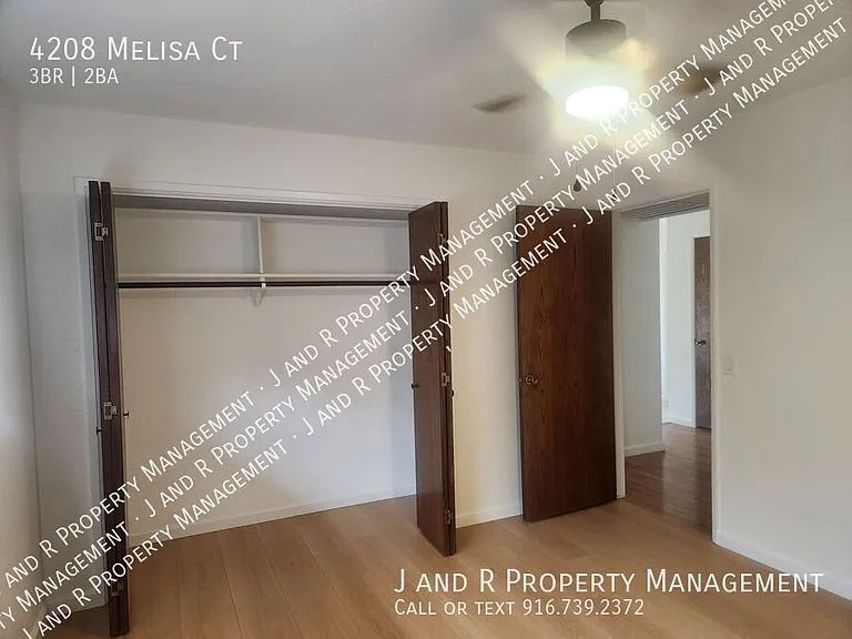 4208 Melisa Ct — Photo 23