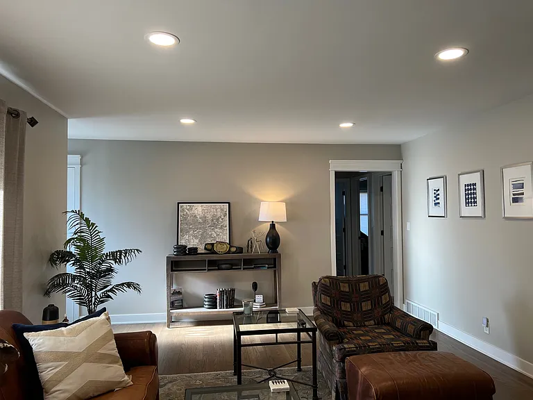 7137 Wilshire Blvd — Photo 9