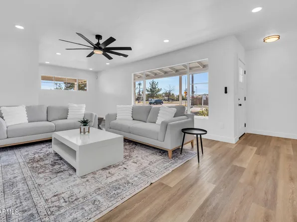 4736 E EDGEMONT Avenue, Phoenix, AZ 85008