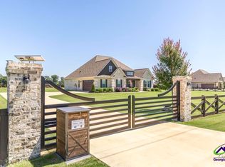 160 Saddlecreek Rd, Perry, GA 31069