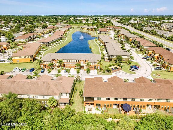 3rd image of 1365 Lara Cir #106