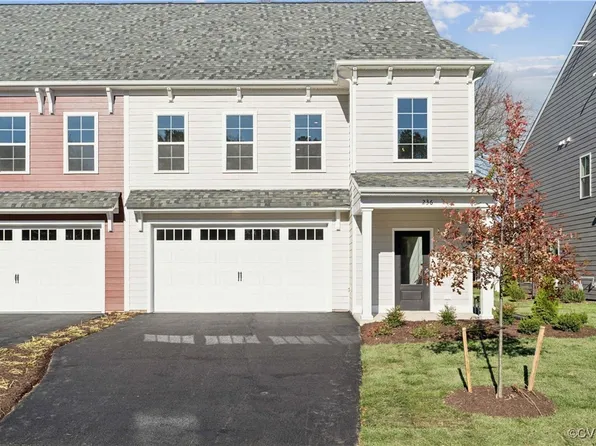 236 Amburn Ln, Ashland, VA 23005