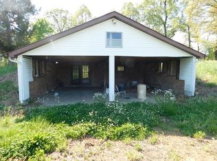 1165 State Route 878, Olaton, KY 42361