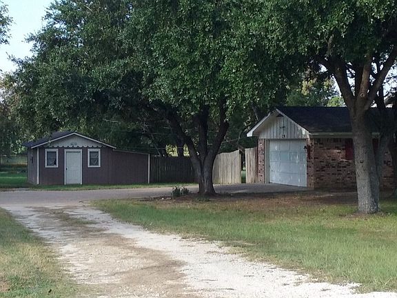 3rd image of 29 Crute Dr