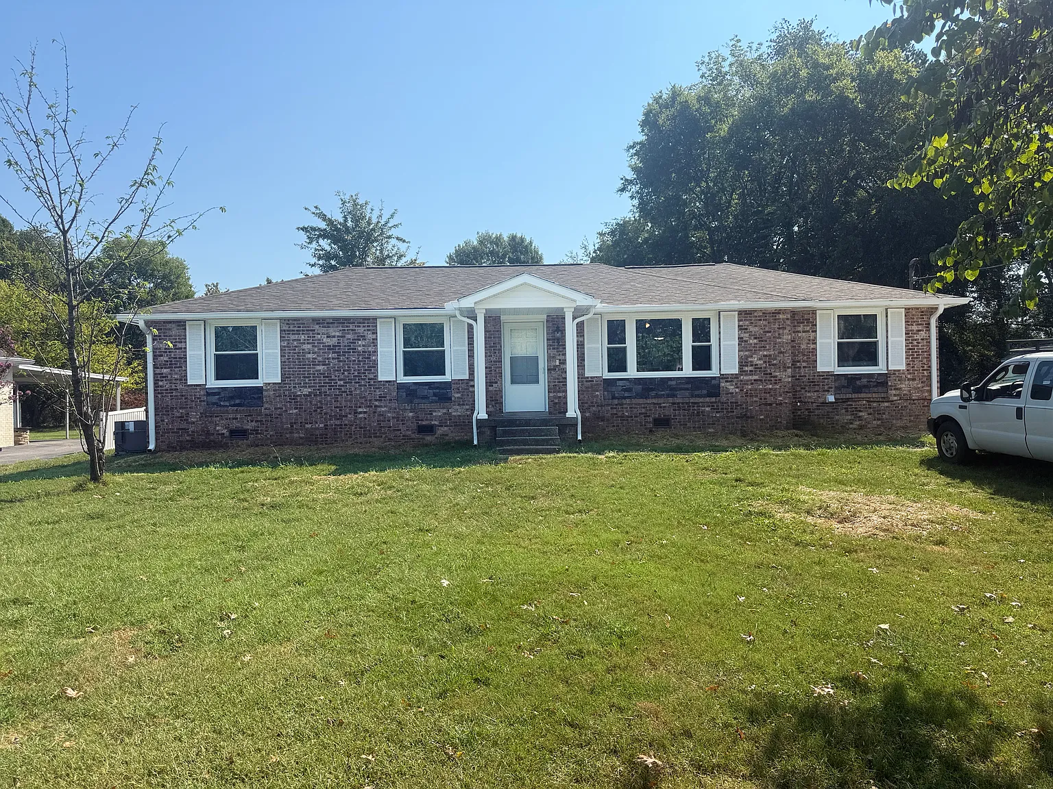 4 bed, 1368 sqft, $2,000 — Photo 1
