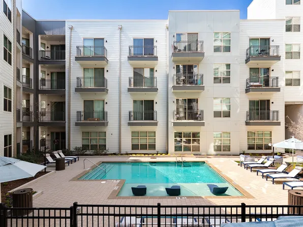 Arlo Decatur Apartments