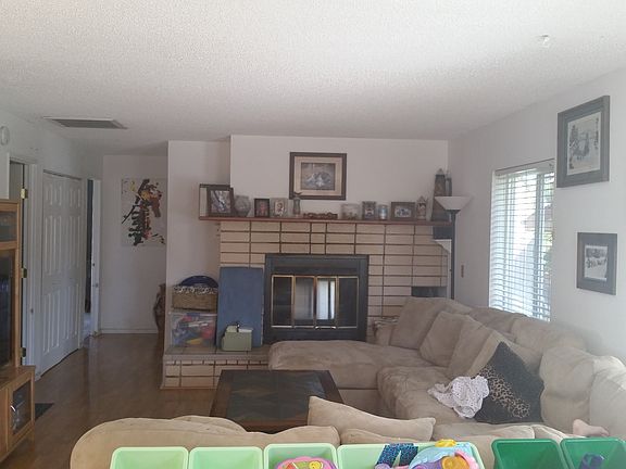 2nd image of 140 Sagebrook Dr