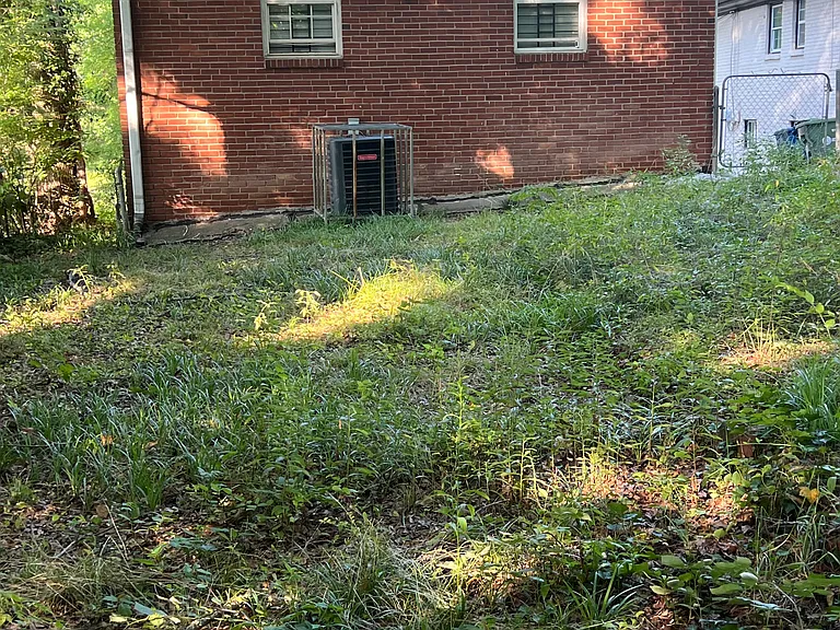 284 Spellman St NW — Photo 11