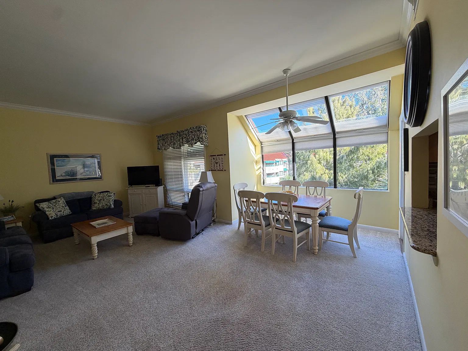 2 bed, 1150 sqft, $2,950 — Photo 3