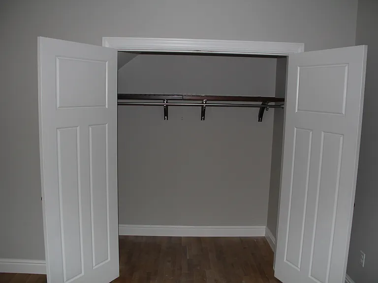 5836 Beacon St — Photo 9