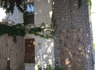 613 Penn St, Perth Amboy, NJ 08861