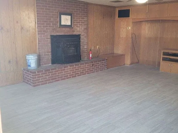 109 W Vandament Ave, Yukon, OK 73099